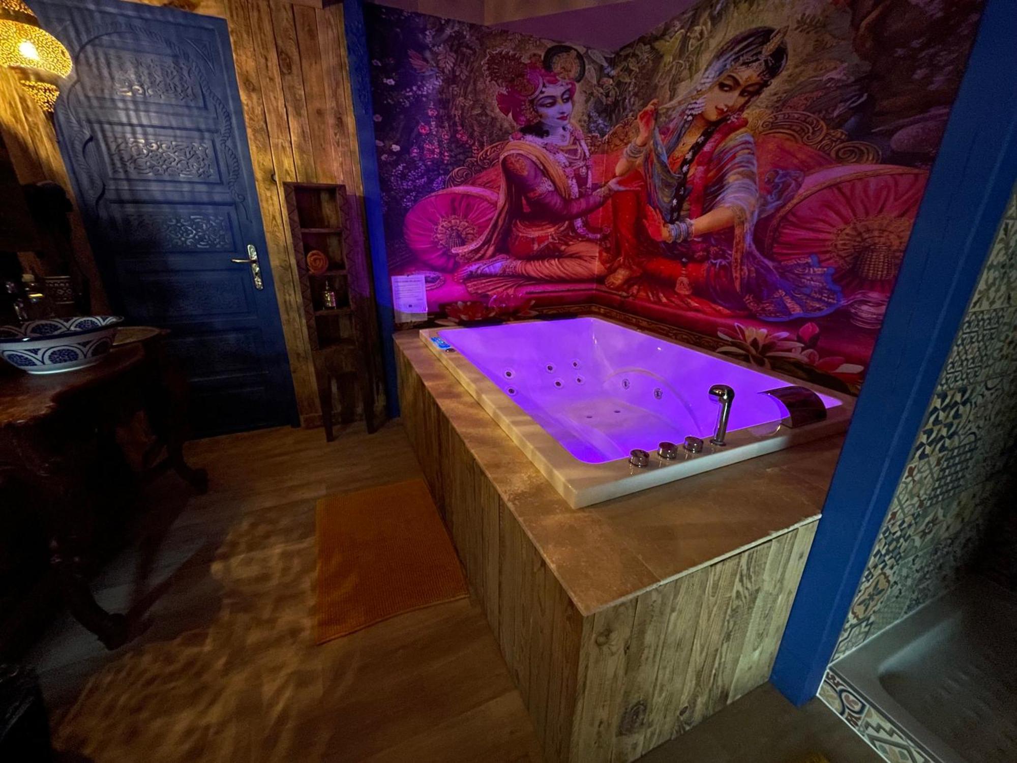 Spa La Casa Blue Wingles Экстерьер фото